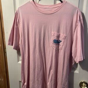 Vineyards Vine large tshirt. Light pink. Like new and smoke free home
